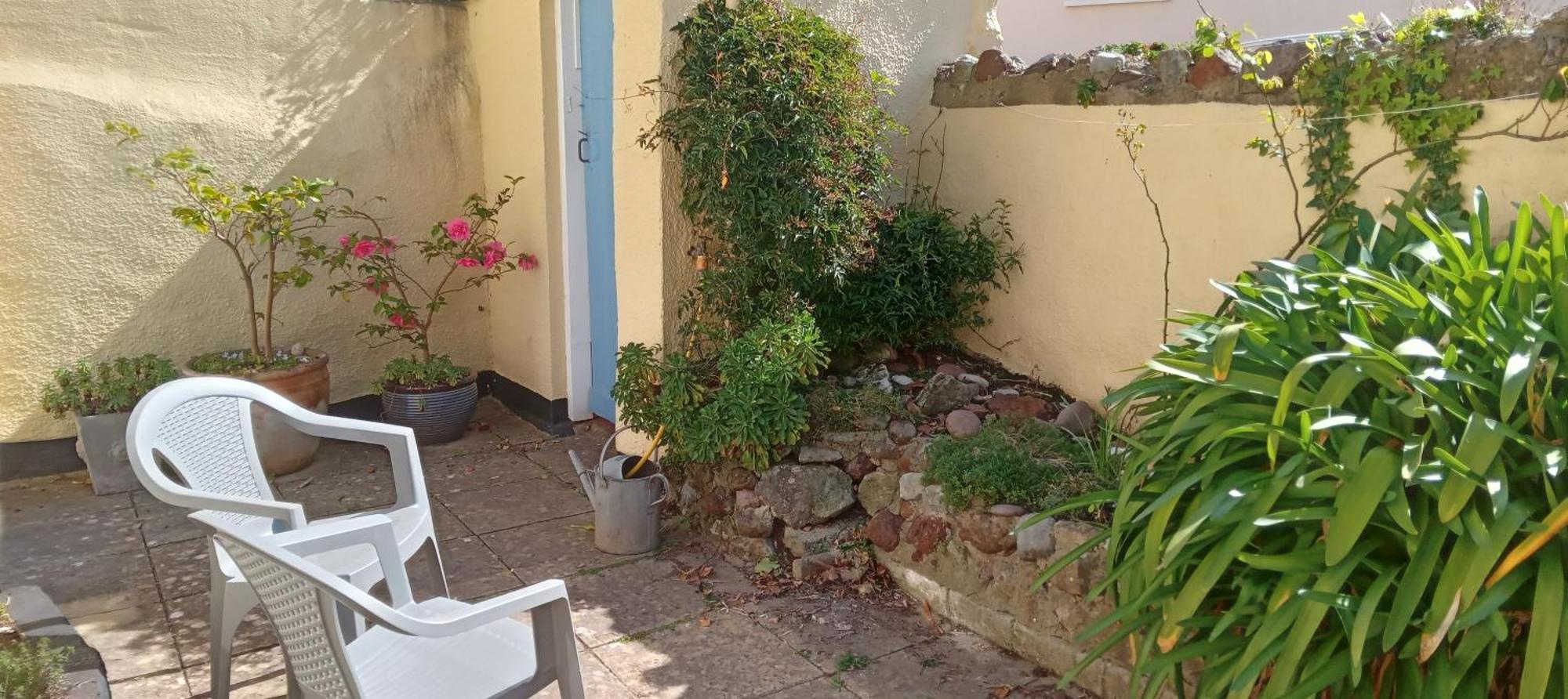 Dolphin 50m From Beach! Holiday home Shaldon